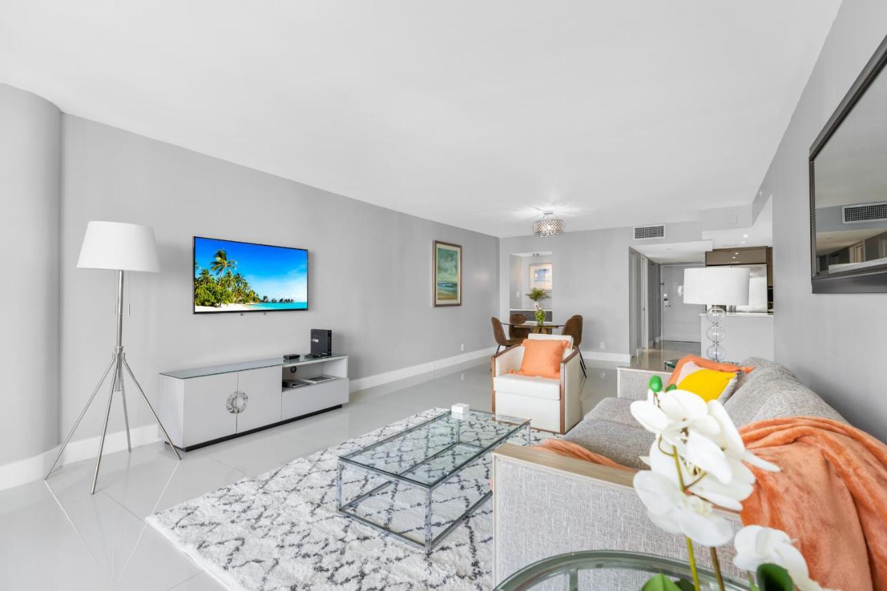 Bayview Bliss Biscayne Apartment Доръл Екстериор снимка