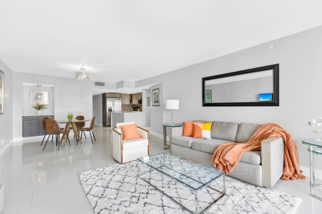Bayview Bliss Biscayne Apartment Доръл Екстериор снимка