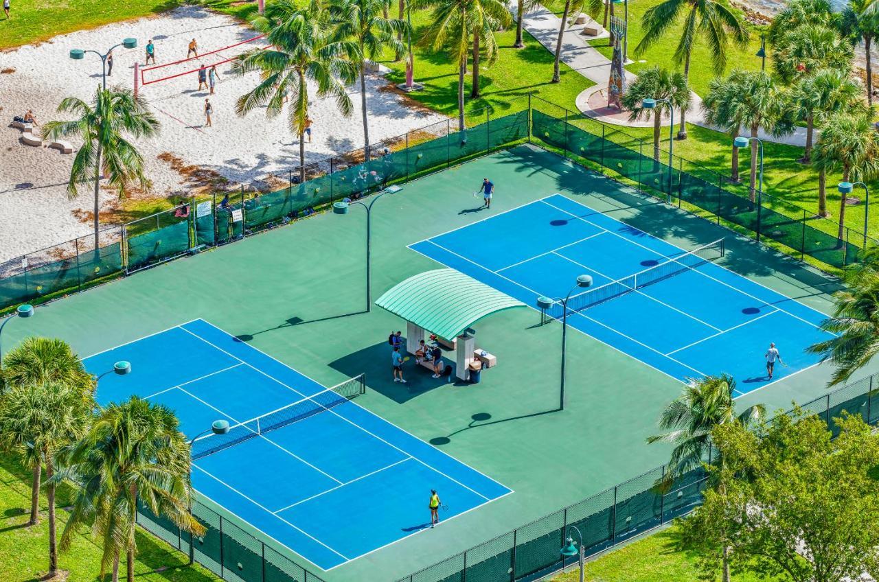 Bayview Bliss Biscayne Apartment Доръл Екстериор снимка
