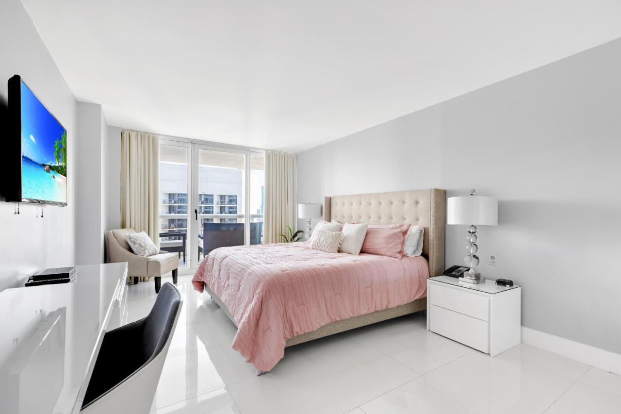 Bayview Bliss Biscayne Apartment Доръл Екстериор снимка