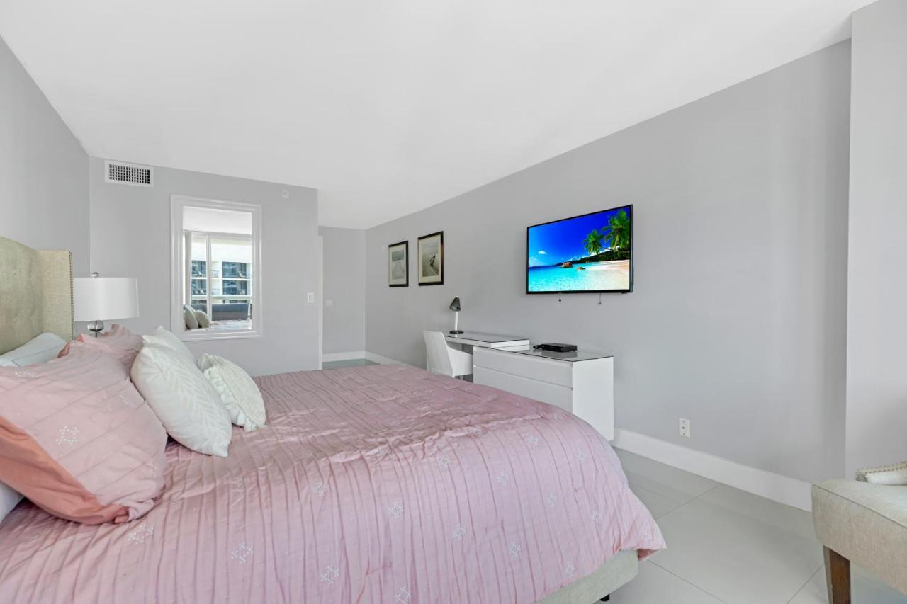 Bayview Bliss Biscayne Apartment Доръл Екстериор снимка