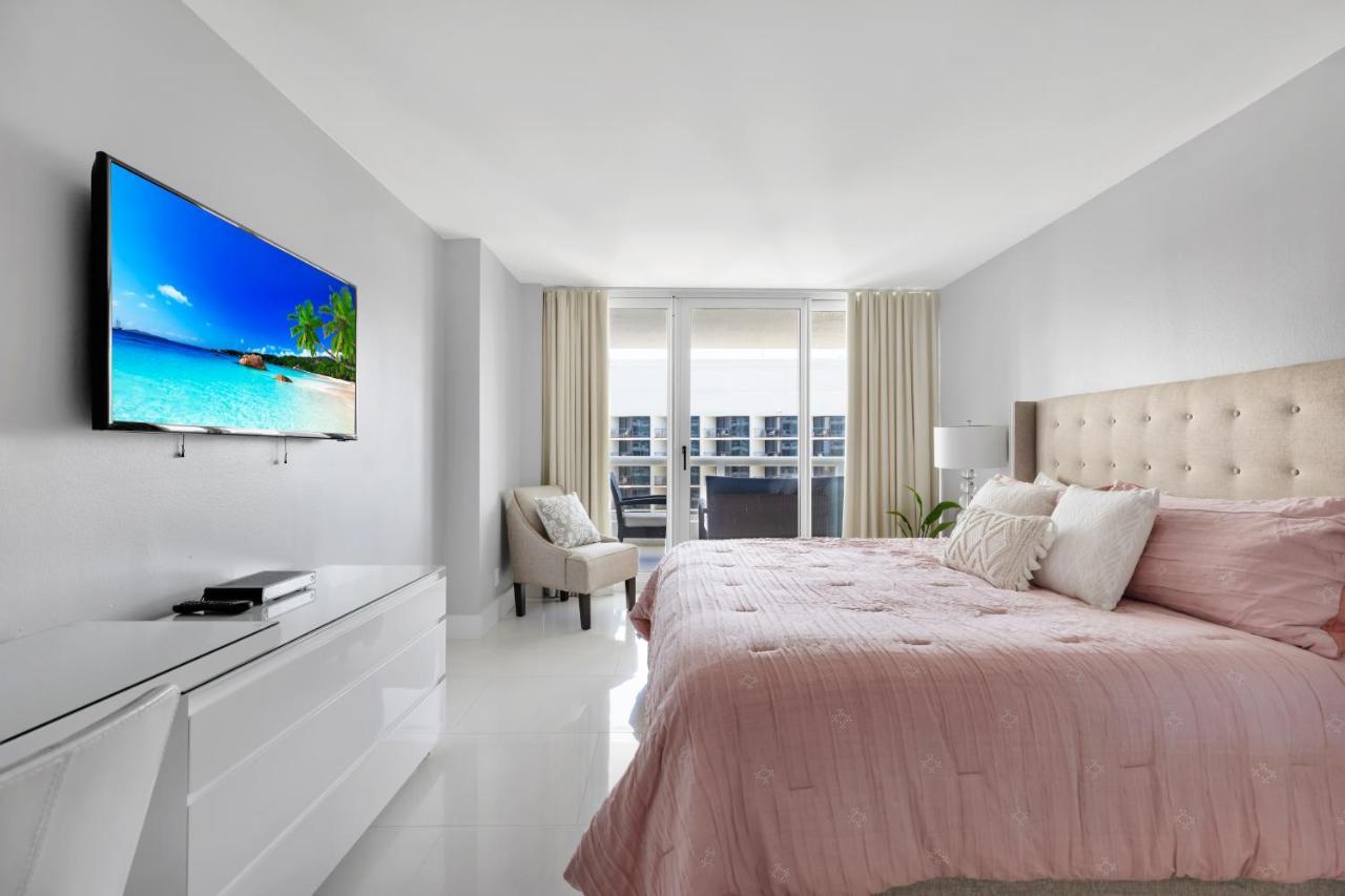 Bayview Bliss Biscayne Apartment Доръл Екстериор снимка