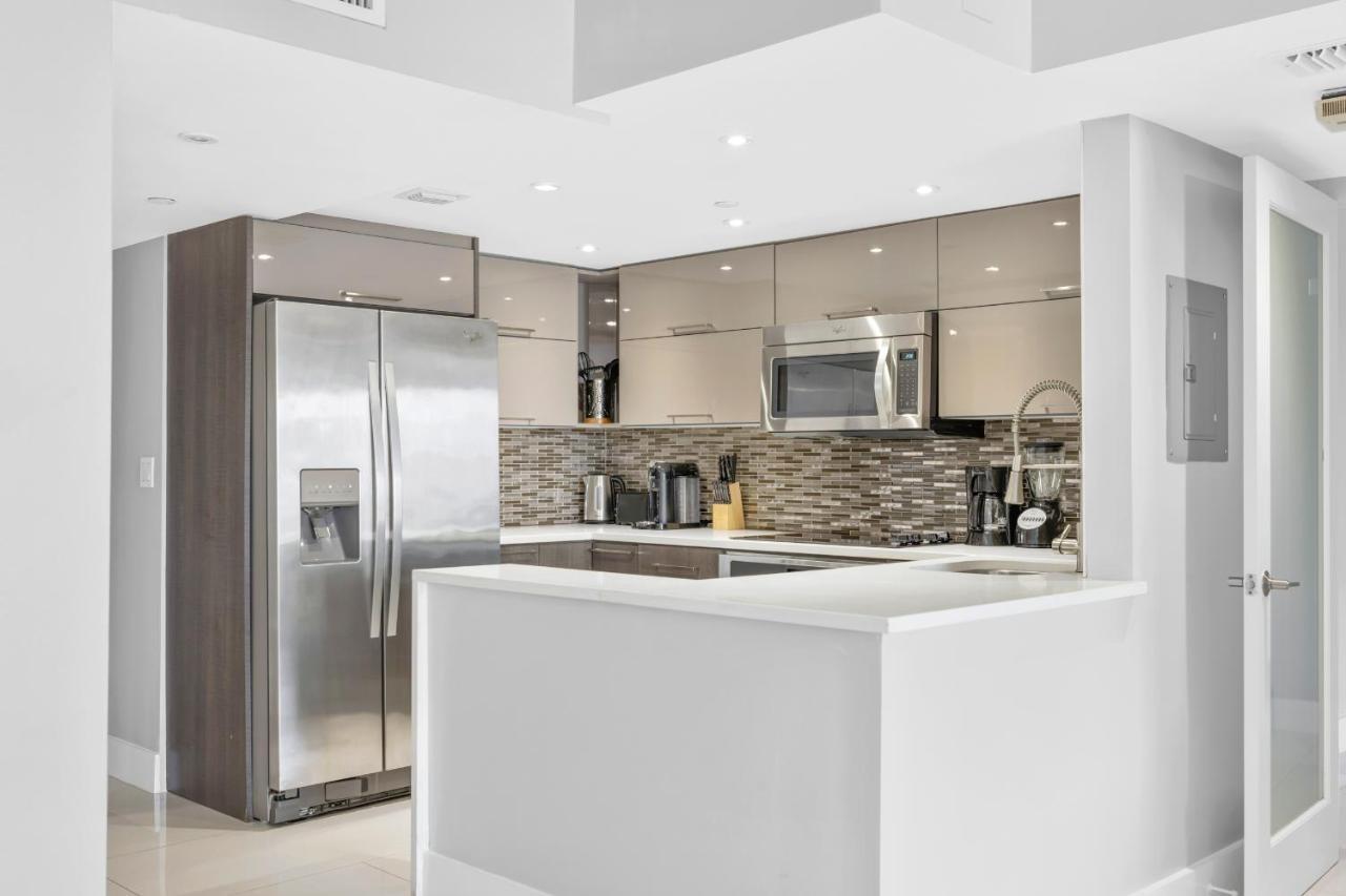 Bayview Bliss Biscayne Apartment Доръл Екстериор снимка
