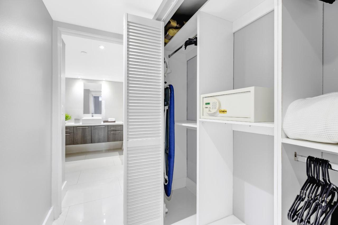 Bayview Bliss Biscayne Apartment Доръл Екстериор снимка