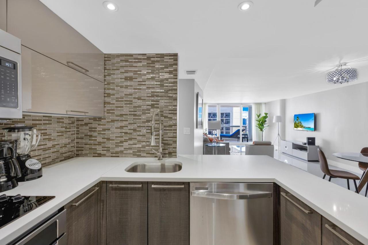 Bayview Bliss Biscayne Apartment Доръл Екстериор снимка